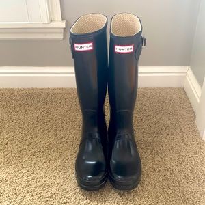 Black Hunter boots